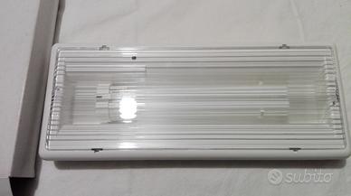 Lampada di emergenza Star 22 E 122 B