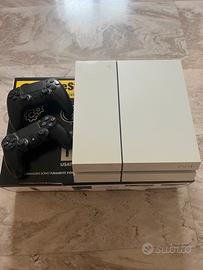 PlayStation 4 Bianca 500GB + 2 Controller + Cavi