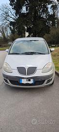 Lancia Musa Multijet 1.3 90 cv