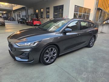 Ford Focus 1.0 EcoBoost Hybrid 125 CV SW ST-Line