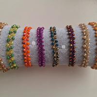 braccialetto bijoux creato a mano all'uncinetto 