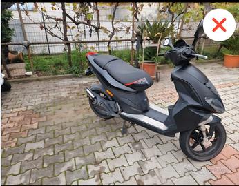 scuter piaggio 50