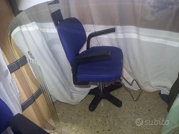 Sedia idraulica ed inclinabi con Specchio bello