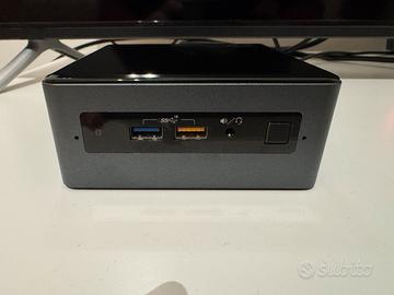 Mini PC - Intel NUC 8 - i7 - 8GB RAM - 256GB SSD