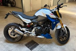 BMW F 900 R Sport 09/2023 105cv - 3100km