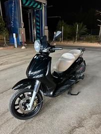 Piaggio Beverly 500