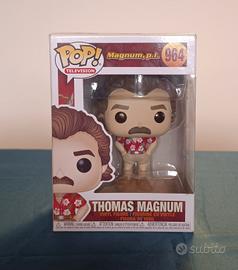 Funko Pop Thomas Magnum 964 Magnum P.I. con scato.