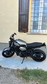 Yamaha XSR 700