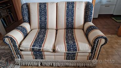 Divano 2 posti con letto integrato - elegante e sa
