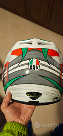 Casco moto AGV in fibra