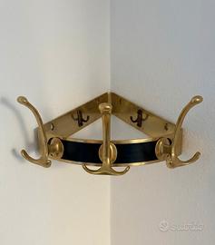 Appendiabiti angolare anni 60 in ottone