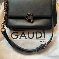 Borsa Gaudi