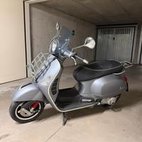 Vespa 300 GTS Touring