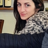 Salve. Italiana lavoratrice cercaa lavoro a Imola