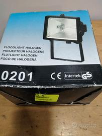 Lampada alogena da negozio