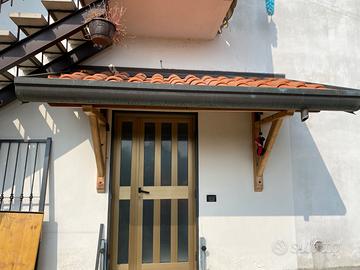 Tettuccio di entrata