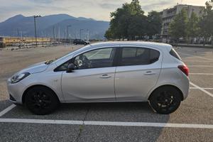 Opel corsa 1.4 75cv b-color