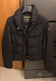 Piumino  corto nero  Woolrich, taglia S
