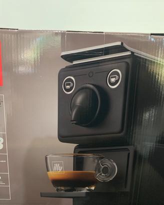 Macchina da caffè Illy X Caps