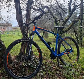 Bici Montana come nuova 29 front