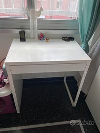 Scrivania