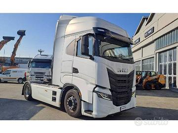 S-Way IVECO AS440S48T/P