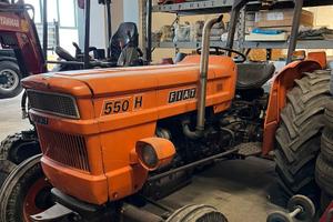 trattore fiat 550H completo di libretto