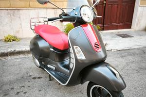 Vespa GTS 