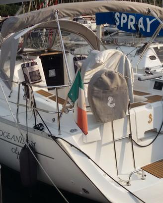Barca a vela BENETEAU Oceanis Clipper 331