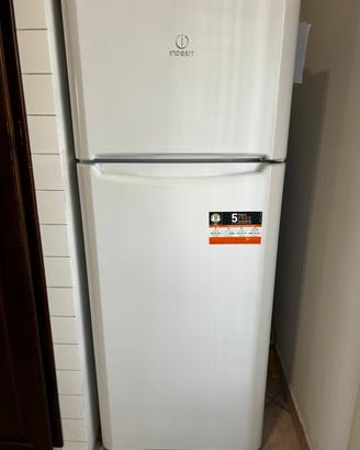 Frigorifero indesit