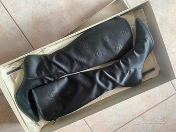 Stivali alti neri Giorgio Armani n. 37