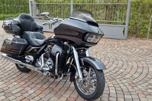 Harley-davidson CVO Road Glide FLTRUSE