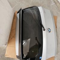 portellone cofano posteriore  BMW SERIE1