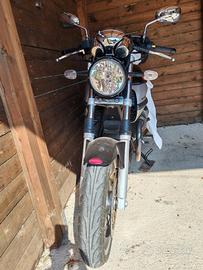 Moto Guzzi breva 750