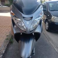 Suzuki burgman 400 solo 6000km REALI