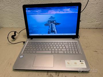 Computer portsrile ASUS i3 7ma 8gb ram 240ssd wi11