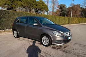 Mercedes B200 natural gas