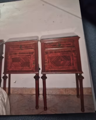 comodini Luigi XVI restaurati