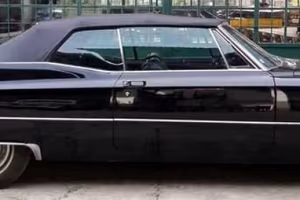 CADILLAC Deville CONVERTIBLE