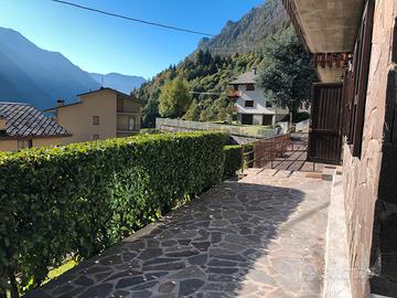 Bilocale con terrazza solarium e giardino