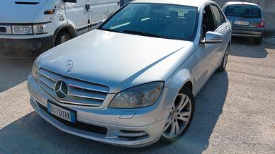Mercedes classe C 220 CDI W204  Avangarde  