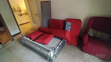 Divano letto matrimoniale + poltrona elettrica