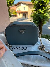 Tracolla Guess
