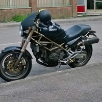 Ducati Monster M900