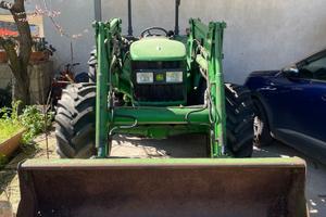 John deere 5515
