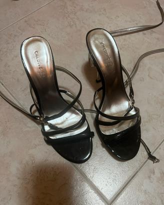Scarpe con il tacco basso