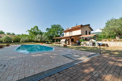 Noleggio villa per eventi o brevi periodi