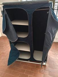 armadio da campeggio