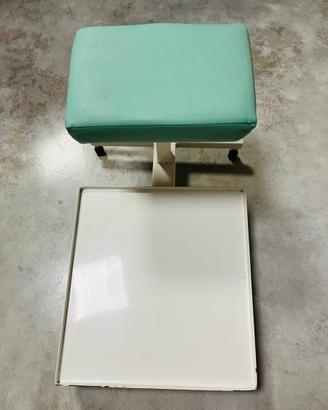 Poggiapiedi/gambe per pedicure