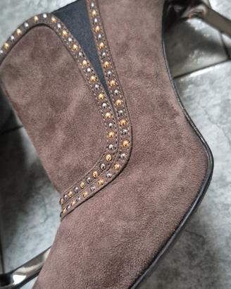 Décolleté accollata Baldinini borchiette tg. 36